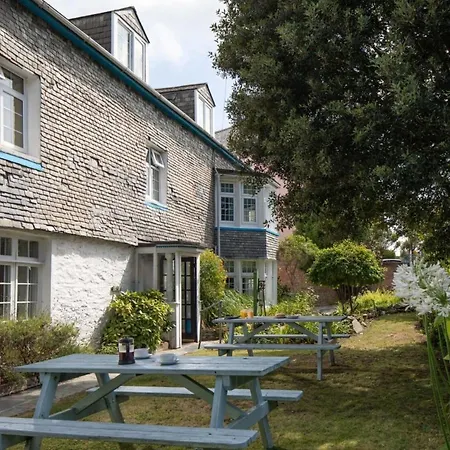 Pendennis 4*