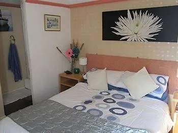 Pendennis Bed & Breakfast 4*